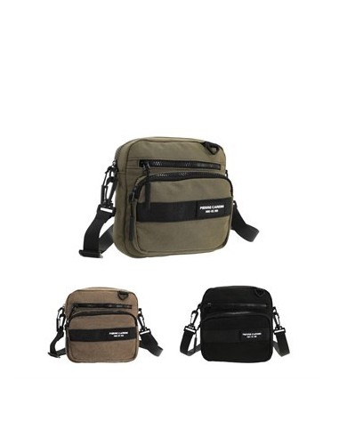 Morral 18x19cm Pierre Cardin Poliester Con 1 Division Principal  2 Bolsillos Frontales Y 1 Bolsillo Trasero Con Red Pc3049 Ow